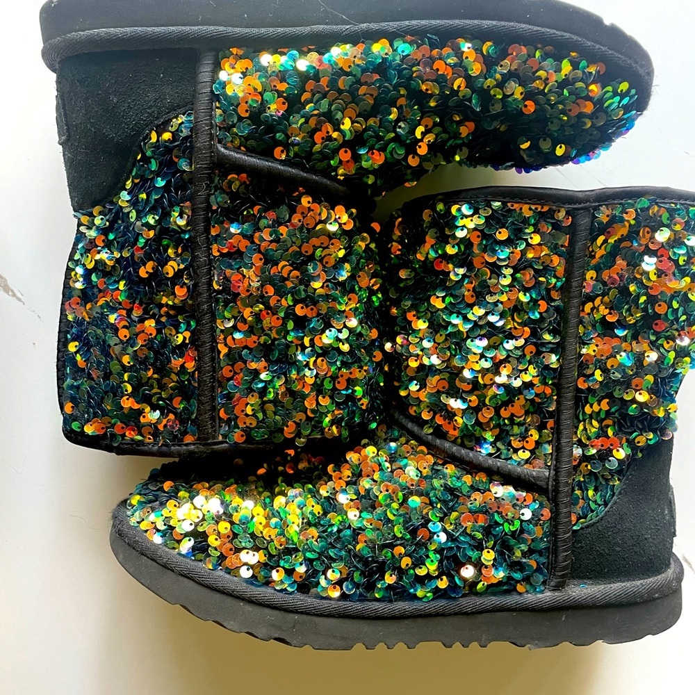 Classic short Sequin Uggs